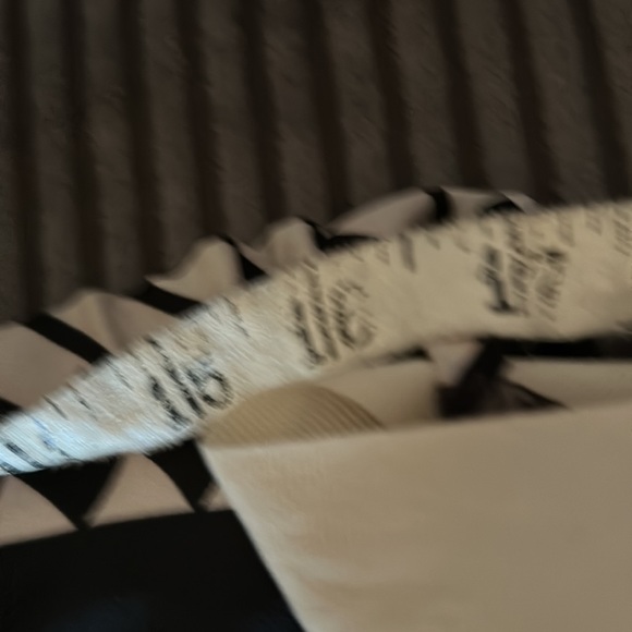 MADE IN ITALY satin feel maxi skirt one size - Picture 8 of 9